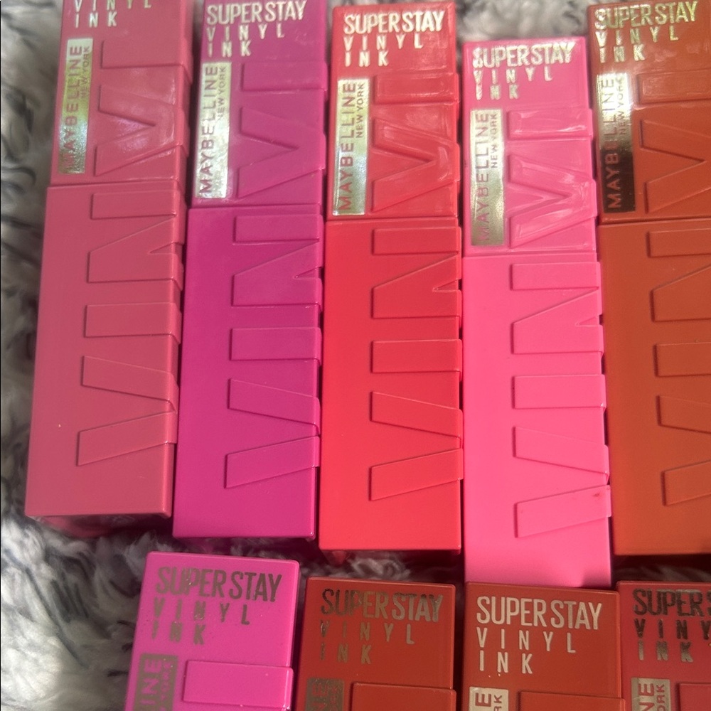 Maybelline SuperStay Vinyl Ink Liquid Lipstick  lot of 17. New. - Picture 4 of 4